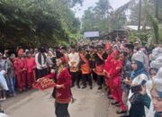Ughang Kampong Tarogak Basuo, Bupati Disambut Niniak Mamak dan Bundo Kanduang Koto Alam