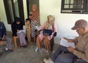 KPU 50 Kota Pantau Petugas Lakukan Verifikasi Faktual Berkas Dukungan Calon Perseorangan 