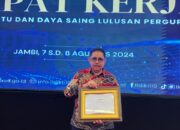 STIH PUTRI MAHARAJA PAYAKUMBUH TERIMA ANUGERAH SATGAS PPKS LLDIKTI WILAYAH X SUMBAR DAN JAMBI