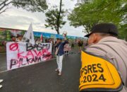 Gelar Aksi Demo Di KPU Payakumbuh, Anggota BASMI Orasi Bergantian 