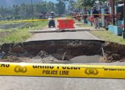 Masyarakat Tarantang Berharap Jalan Ambles Segera Diperbaiki 