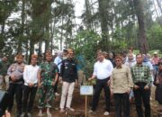 Mentri Kehutanan Luncurkan IAD HATTA di Kawasan Ekowisata Kapalo Banda Taram