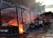 Jelang Berbuka, Sebuah Gudang Terbakar di Perbatasan Payakumbuh – 50 Kota 