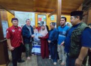 Puluhan Orang Korban Bencana di Kabupaten 50 Kota Terima Bantuan Dari Malaysia 