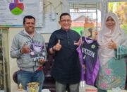 Pengurus Alumni Bantu SMP N 1 Payakumbuh Baju Tim Basket