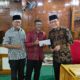 Walikota Payakumbuh Serahkan Bantuan Untuk Mesjid Muslimin Balai Cacang