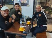 Ketua Cabor Tenis Meja, Fitrayanto (kiri) Bersama Dua Dari Tiga Bakal Calon Ketua KONI Payakumbuh periode 2026-2030.