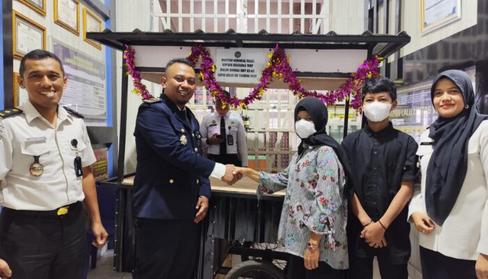 HBP Ke-62, Lapas Kelas II B Tanjung Pati Bantu Gerobak Keluarga Warga Binaan