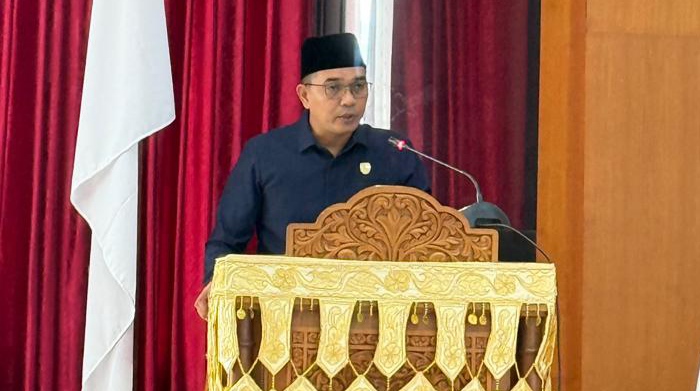 Foto : Firman Salasa, Juru Bicara Fraksi Partai PAN DPRD Kota Payakumbuh.