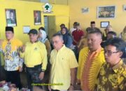 Foto : H. Nusyirwan (H. Wan Martabak) Dua Dari Kiri saat Hadiri Musyawarah Daerah Partai Golkar Tingkat Kecamatan Payakumbuh Utara.