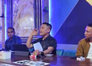 Foto : Dandim 0406/50 Kota, Letkol. Inf. Adi Nofriadi Nata (tengah) Saat Memberikan Keterangan Dihadapan Puluhan Anggota Balai Wartawan Luak Limapuluh di Kawasan Simpang Benteng.
