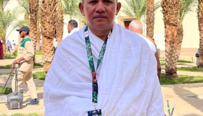 Mencintai Allah: Perjalanan Hati Menuju Keabadian