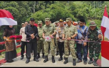 Presiden Prabowo Resmikan Jembatan Garuda Titian Baru Nagari Kurai Kabupaten Limapuluh Kota